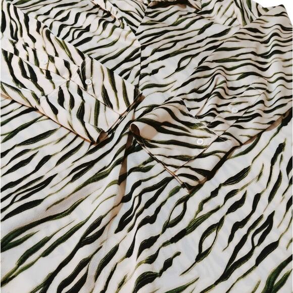 VINCE CAMUTO Blouse Top 2X Career Office Dressy VNeck Chic Cream Greenery Animal - Picture 7 of 10